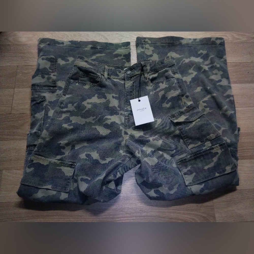 Camo Flare & Wide Leg Jeans